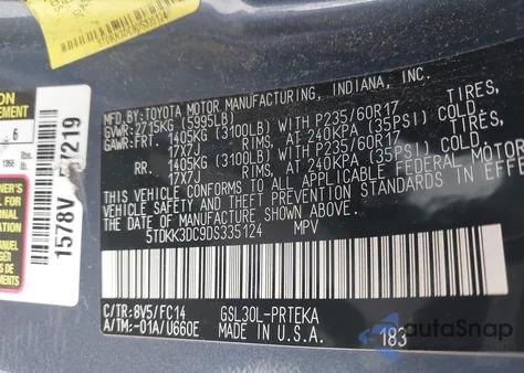 2013 Toyota Sienna Le V6 8 Passenger z USA, uszkodzony, nr VIN 5TDKK3DC9DS335124